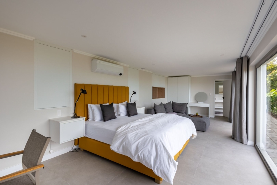 6 Bedroom Property for Sale in Cutty Sark Western Cape